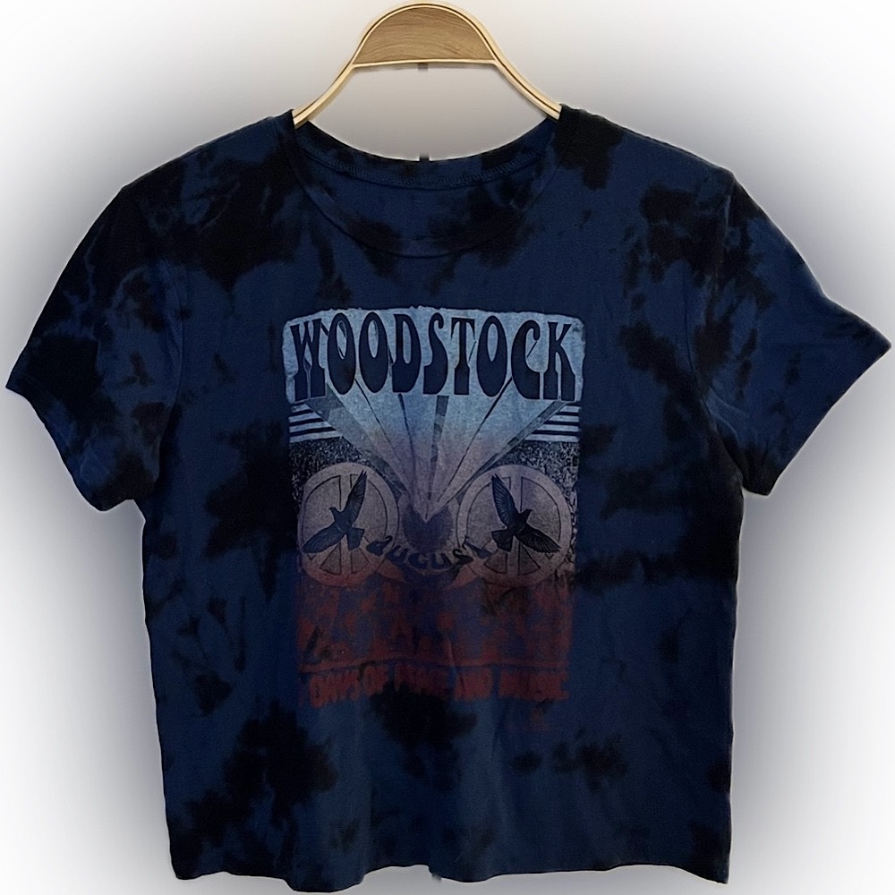 WOODSTOCK top